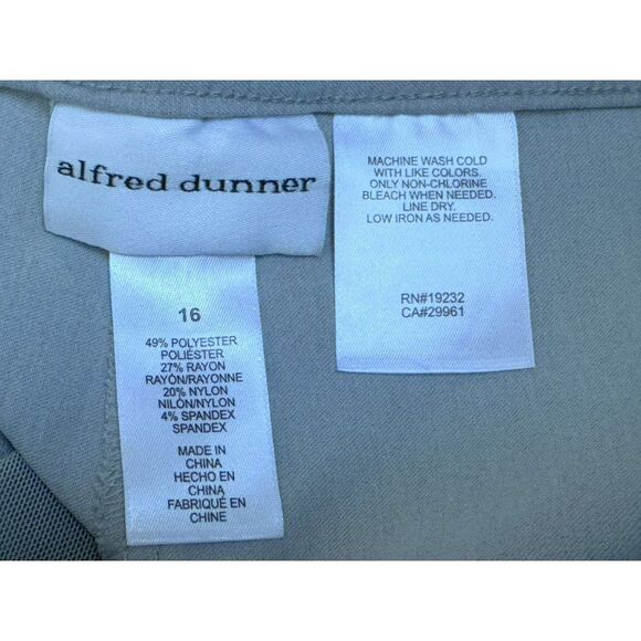 Alfred Dunner Light Blue Pull-On Comfort Stretch Pants Sz 16 Smooth Fit - Picture 4 of 4